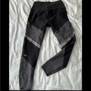 Alo Yoga Leggings